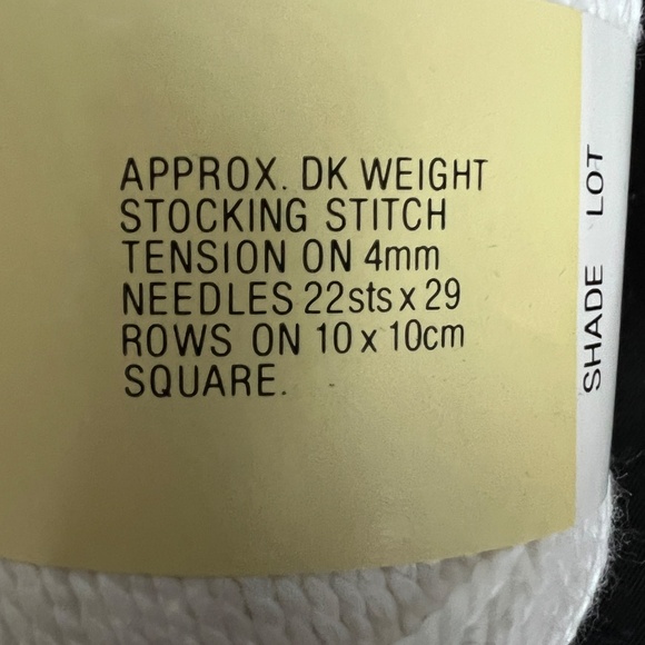 LOT of 3 Patons 100% COTTON Soft 50 g each Same Dye Lot 703 White Made U.K. - Picture 5 of 5